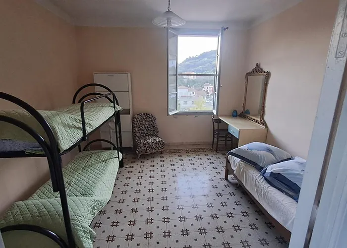 Paradise Apartment *